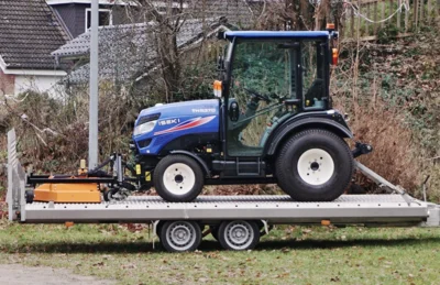 Majest&auml;tisch - das Neufahrzeug bei der Anliefung 