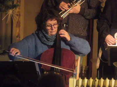Foto des Albums: Die LIEDERTOUR zu Gast in der Stadtkirche mit Ralph Schüller & Band feat. Miko Mikulicz an der Geige