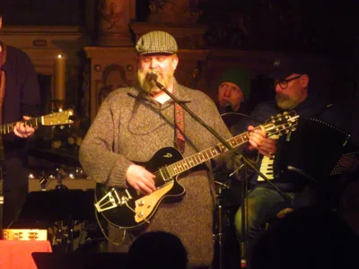 Foto des Albums: Die LIEDERTOUR zu Gast in der Stadtkirche mit Ralph Schüller & Band feat. Miko Mikulicz an der Geige