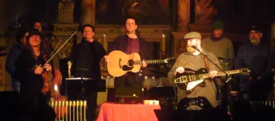Foto des Albums: Die LIEDERTOUR zu Gast in der Stadtkirche mit Ralph Schüller & Band feat. Miko Mikulicz an der Geige
