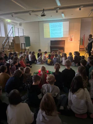 Foto des Albums: Vorweihnachtszeit im Schulhaus Wollbach