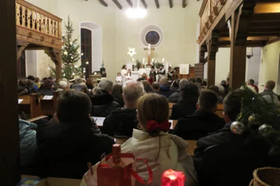 Foto des Albums: Christvesper und Krippenspiel in der Bergkirche Oelze