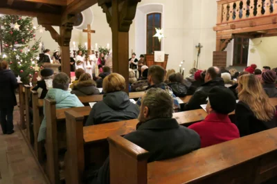 Foto des Albums: Christvesper und Krippenspiel in der Bergkirche Oelze