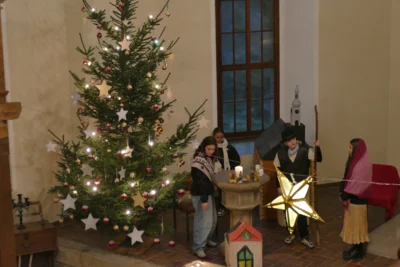 Foto des Albums: Christvesper und Krippenspiel in der Bergkirche Oelze