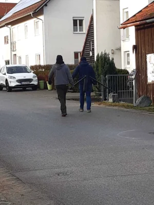 Foto des Albums: Christbäume aufstellen/schmücken 2025