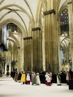 Foto des Albums: Sternsingeraussendung im Regensburger Dom