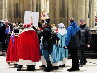 Foto des Albums: Sternsingeraussendung im Regensburger Dom