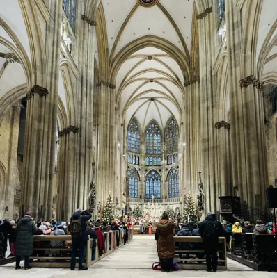 Foto des Albums: Sternsingeraussendung im Regensburger Dom