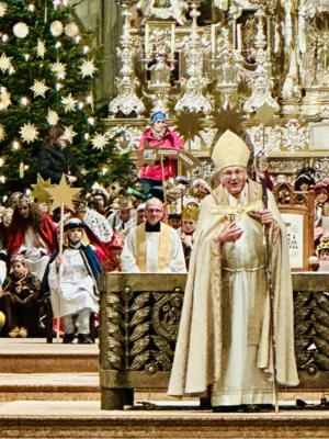 Foto des Albums: Sternsingeraussendung im Regensburger Dom
