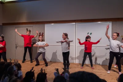 Foto des Albums: WeihnachtsfeierKinder26