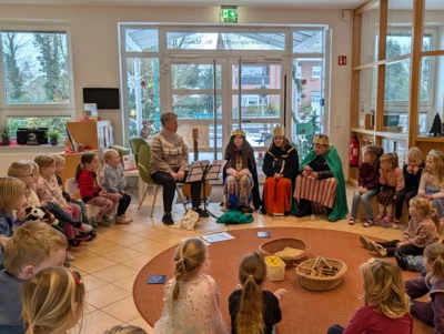 Foto des Albums: Sternsinger zu Besuch