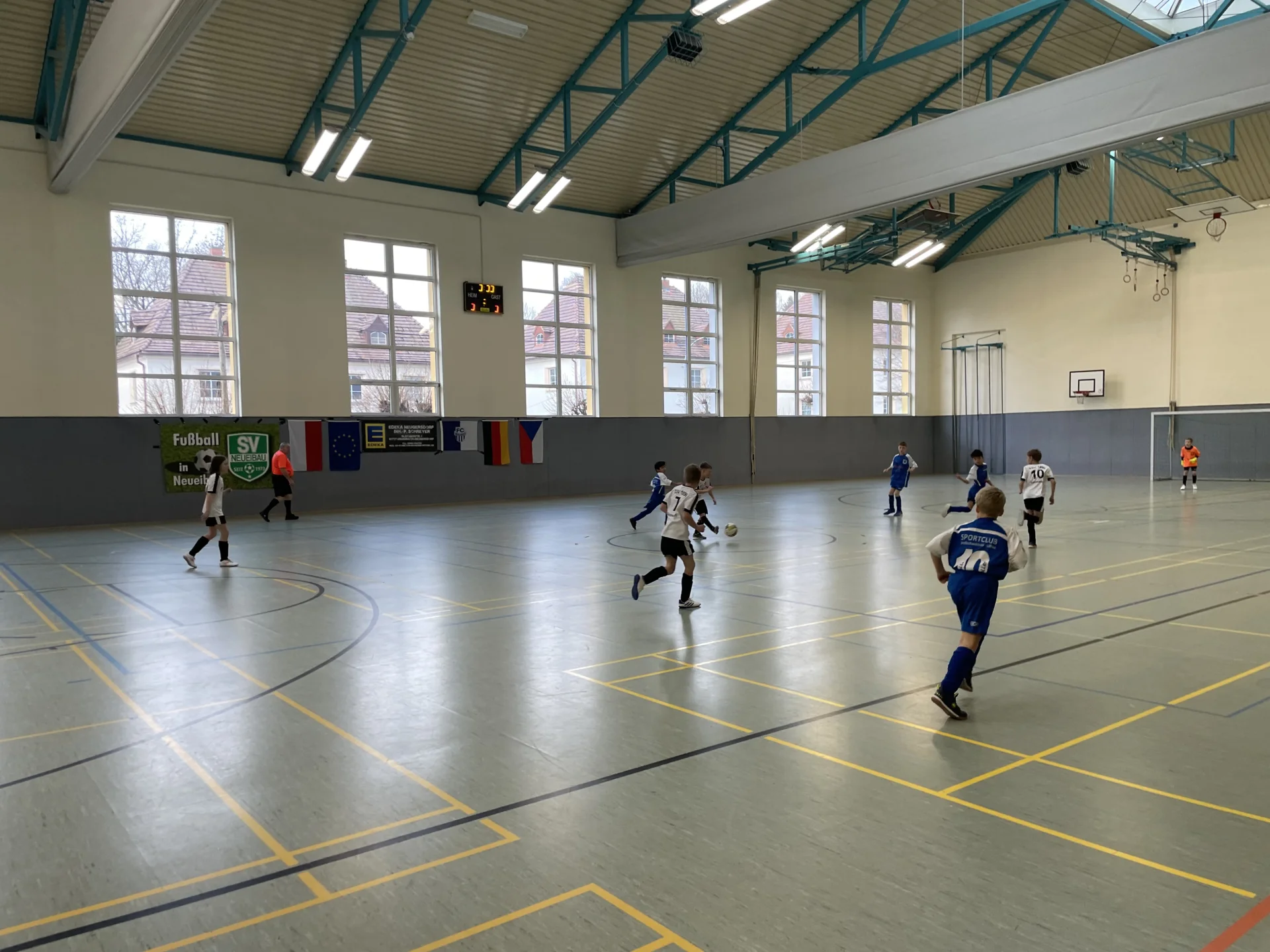 Bild: 251207 Halle FCO 8936