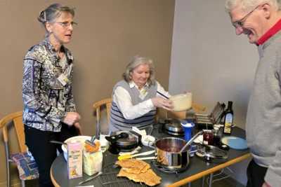Selbstgebackene Waffeln frisch zubereitet 