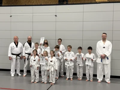 Foto des Albums: 100% Erfolgsquote: Taekwondo-Abteilung feiert großes Comeback mit Gürtelprüfung!