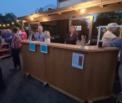 Foto des Albums: ALLERHAND AM ALLERSTRAND :-)) : Super Open-Air-Event mit HEAVY SILENCE bei herrlich sommerlichen Temperaturen
