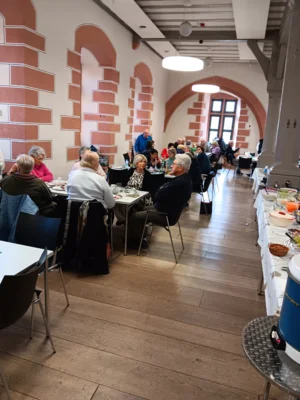 Abschluss im Rittersaal  (Bild vergr&ouml;&szlig;ern)