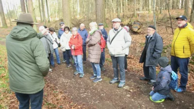 Achtung ...  (Bild vergr&ouml;&szlig;ern)