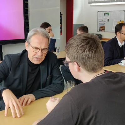 Foto des Albums: Politik zum Anfassen: Speed-Dating mit Politikerinnen und Politikern an der Regelschule „Anna Sophia“ (28.​01.​2026)