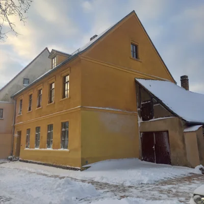 Foto des Albums: Kirche, Pfarrhäuser & Pfarrhof im Winter