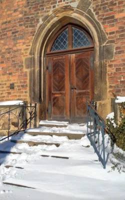 Foto des Albums: Kirche, Pfarrhäuser & Pfarrhof im Winter