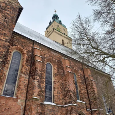 Foto des Albums: Kirche, Pfarrhäuser & Pfarrhof im Winter