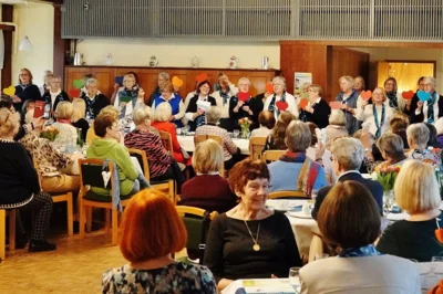 Der Landfrauenchor Hartenholm zeigt Herz 
