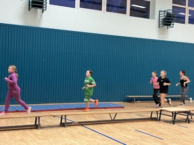 Foto des Albums: Wer wird Stärkster Schüler oder Stärkste Schülerin?
