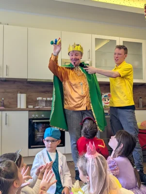 Foto des Albums: Besuch in Tagespflege zu Karneval