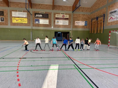 Foto des Albums: Sportunterricht unter dem Motto Kooperation