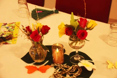 Tischschmuck auf dem Abendbrotstisch 