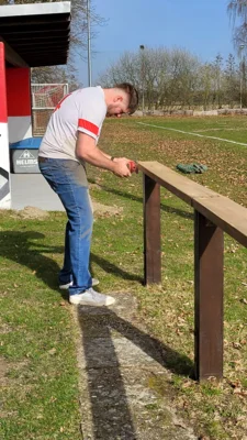 Foto des Albums: Arbeitseinsatz auf dem Sportplatz  07.03.02026 (07.​03.​2026)