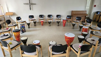 Foto des Albums: Drum Circle mit Carolanne Wright