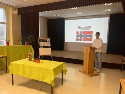 Foto des Albums: Präsentationen der Facharbeiten JG 10