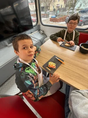 Foto des Albums: Koch- und Backbus