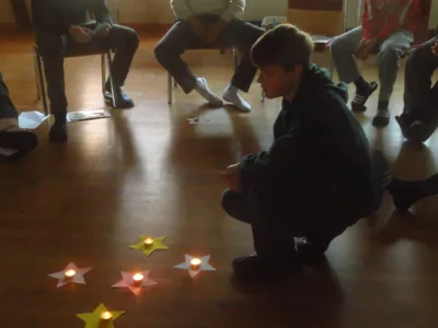 Foto des Albums: Jährliche Konfi-Freizeit im Alten Pfarrhaus Klöden mit Besuch der Prettiner Lichtenburg und der Bücherkirche Axien