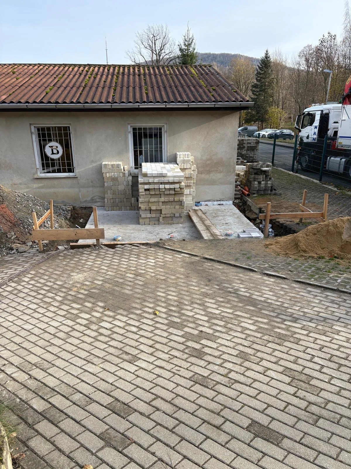 Bild: Werkstatthalle