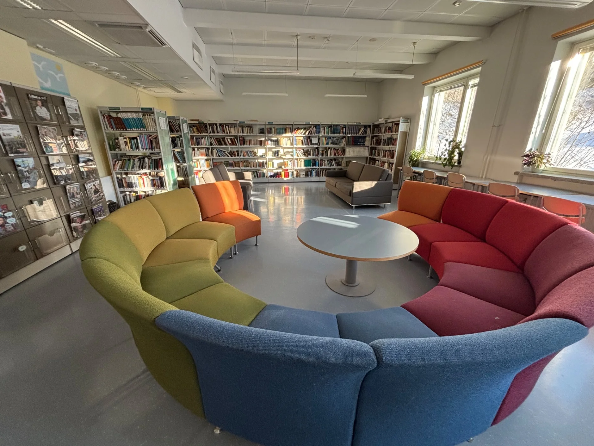 Bild: Bibliothek in der High School