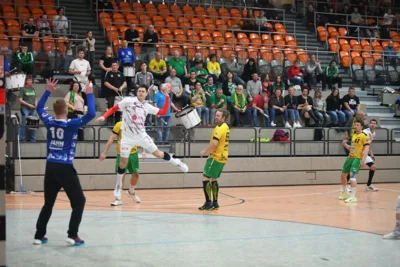 Foto des Albums: 260321_HCE-Bad Blankenburg