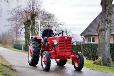 Jannis Nagel hat bis 2021 den McCormick von 1961 wieder flottgemacht 