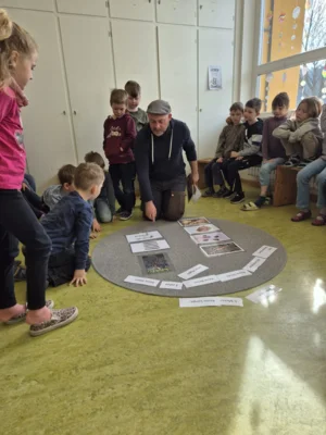 Foto des Albums: In Lumbris Welt - Ein spannender Projekttag rund um den Regenwurm