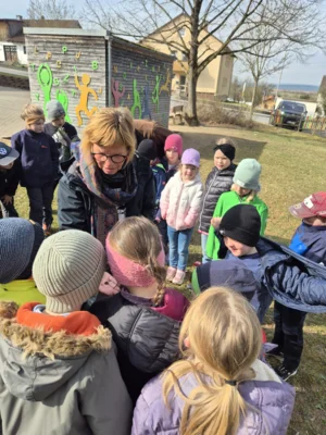 Foto des Albums: In Lumbris Welt - Ein spannender Projekttag rund um den Regenwurm