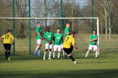 Foto des Albums: 15. Spieltag Kreisliga SV Waßmannsdorf 1956 10:2 Union Bestensee II