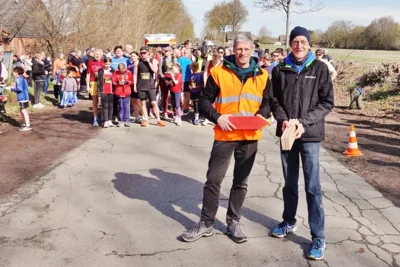 Henning Pape und Knicklauf-Initiator Peter Kruse 