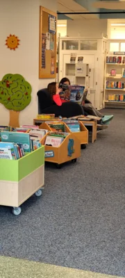 Foto des Albums: Besuch in der Stadtbibliothek Itzehoe