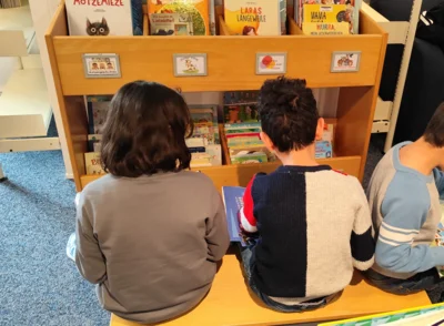 Foto des Albums: Besuch in der Stadtbibliothek Itzehoe