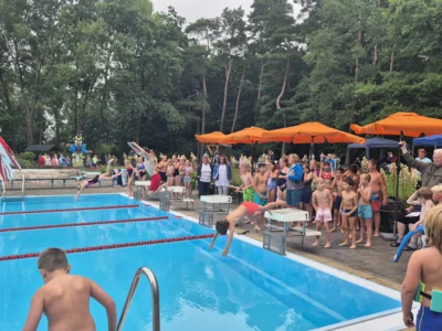 Foto des Albums: 12 - Stunden - Schwimmen 18.07.2025