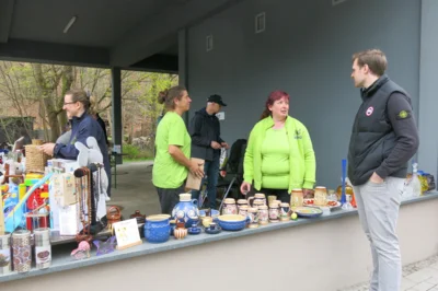 Foto des Albums: Flohmarkt am Cafe 13