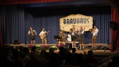 Foto des Albums: Brauhaus Musikanten meets Die Schlanzer