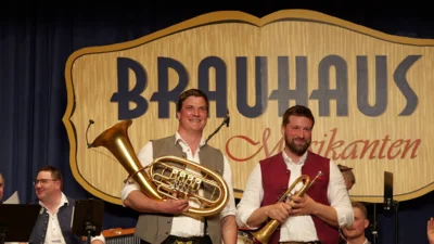 Foto des Albums: Brauhaus Musikanten meets Die Schlanzer