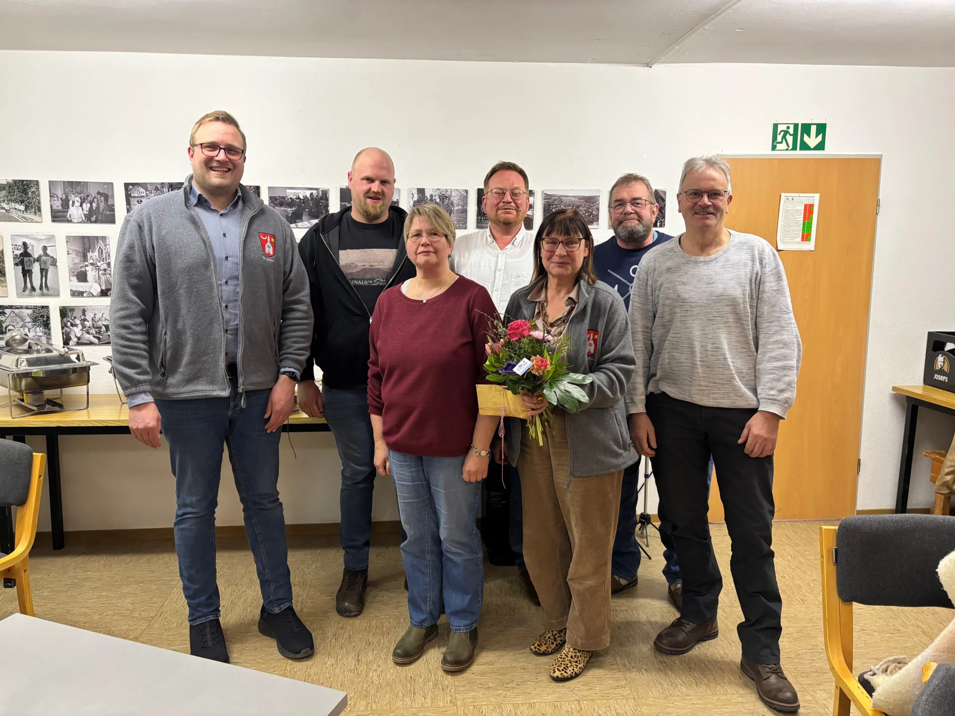 Bild: Vereinsvorstand im Jubiläumsjahr (v.l.): Thomas Schulze, Robin Schmidt, Anja Steffens, Chris-tian Fromme, Martina Wolf-Sedlatschek, Matthias Sprute, Johannes Kloppenburg (Foto: Samm-lung Thomas Schulze)
